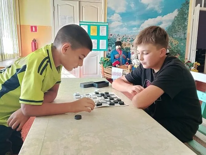 i (2)